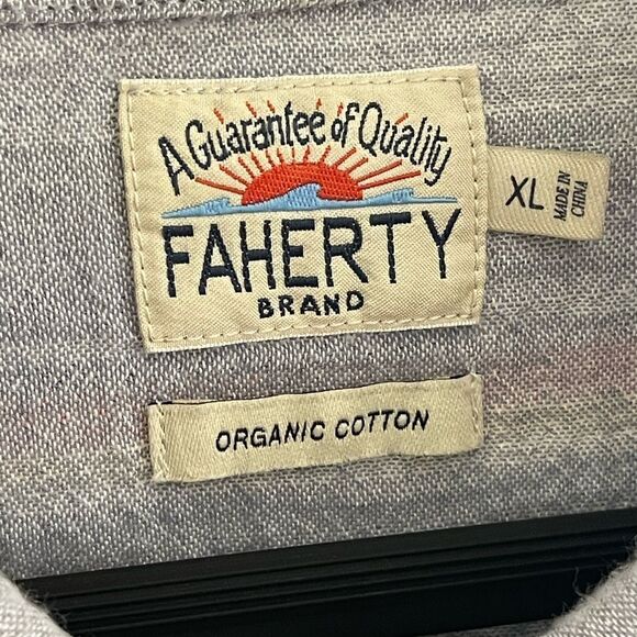 Faherty Men's Striped Blue Shirt - Picture 2 of 5